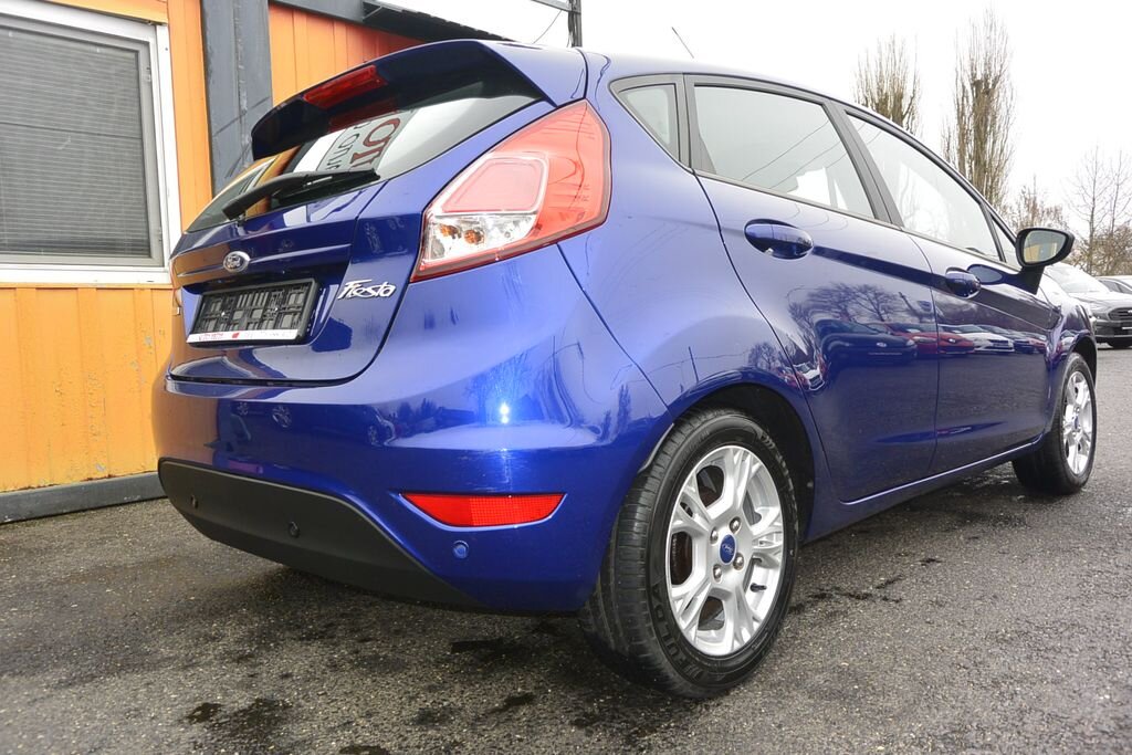 Ford Fiesta Hatchback 998,0 74 kw