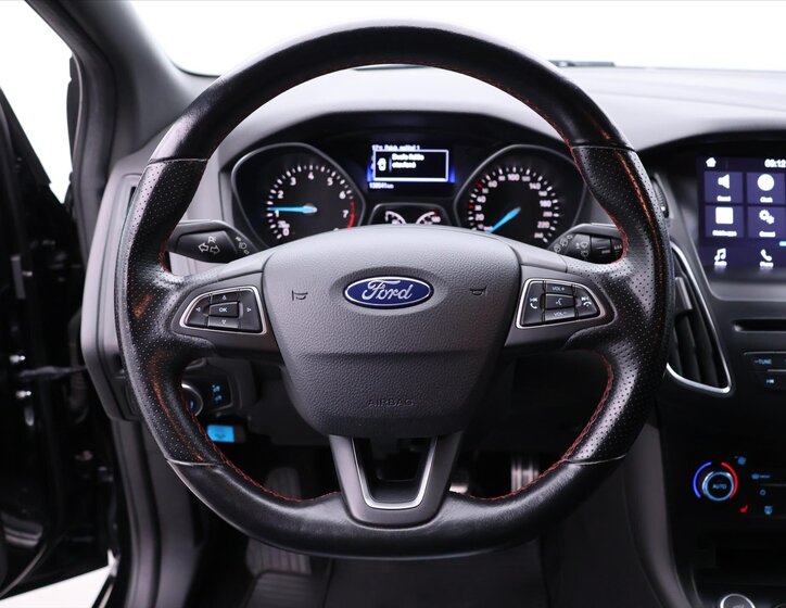 Ford Focus Kombi 1,5 l 110 kw