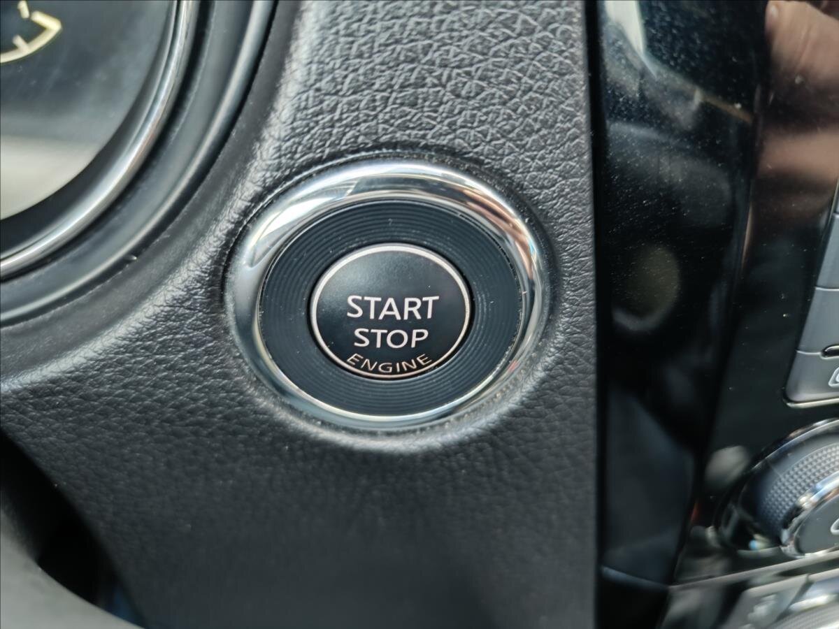 Nissan X-Trail SUV 1,6 l 120 kw