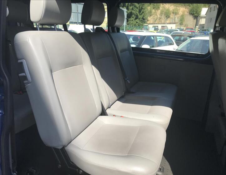 Volkswagen Transporter 8