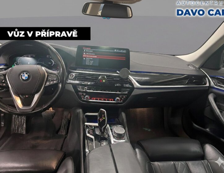 BMW Řada 5 Kombi 3,0 l 210 kw