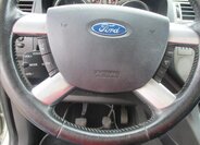 Ford Kuga SUV / Terénní 2,0 l 100 kw