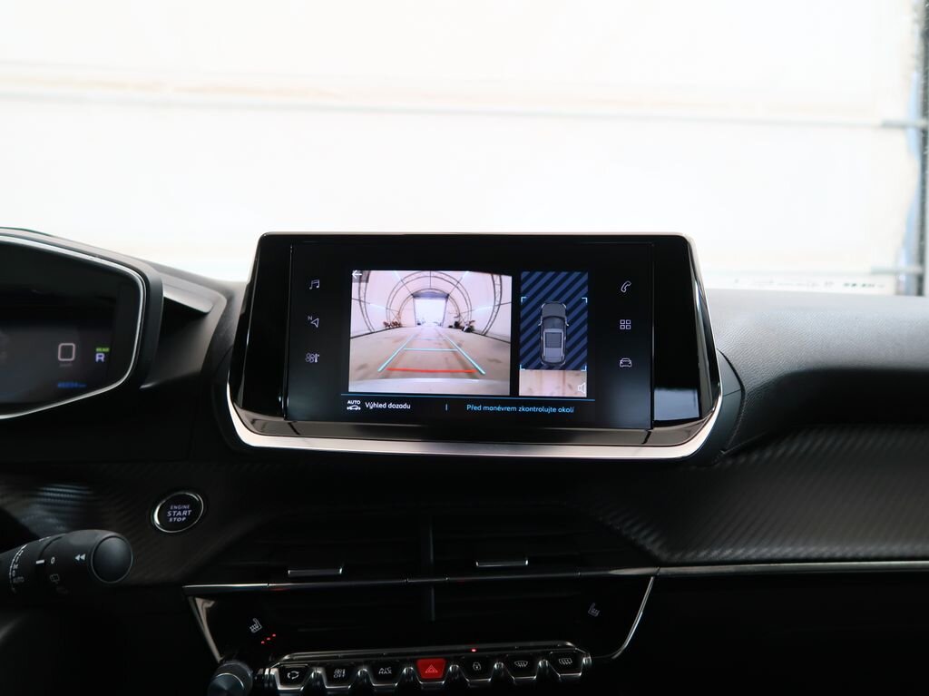 Peugeot 2008 SUV 0,0 100 kw