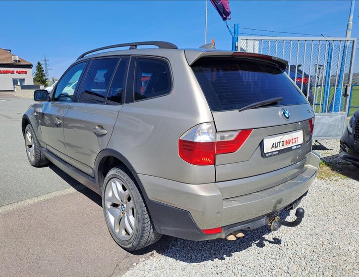 BMW X3 SUV / Terénní 2,0 l 110 kw