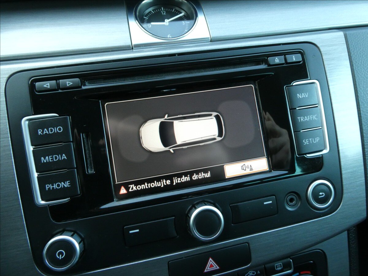 Volkswagen Passat Kombi 1,4 l 90 kw