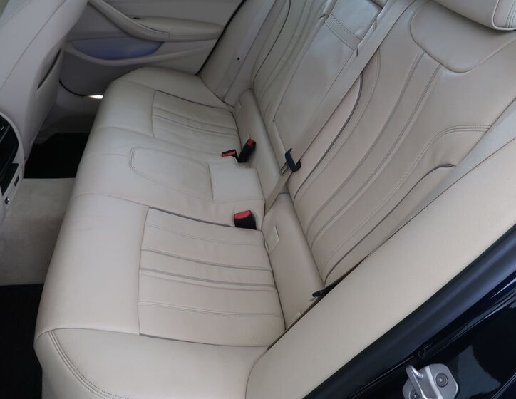 BMW Řada 5 Kombi 2,0 l 140 kw