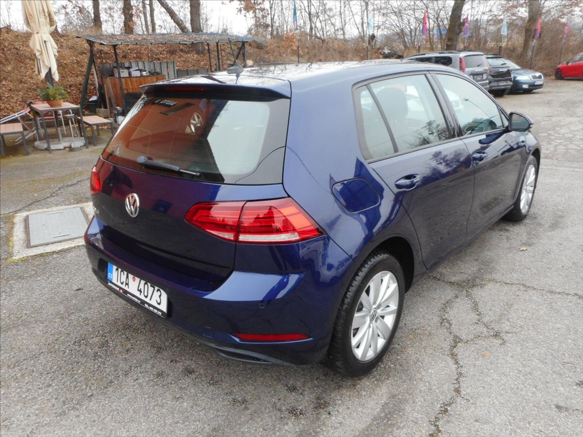 Volkswagen Golf Hatchback 1,6 l 85 kw