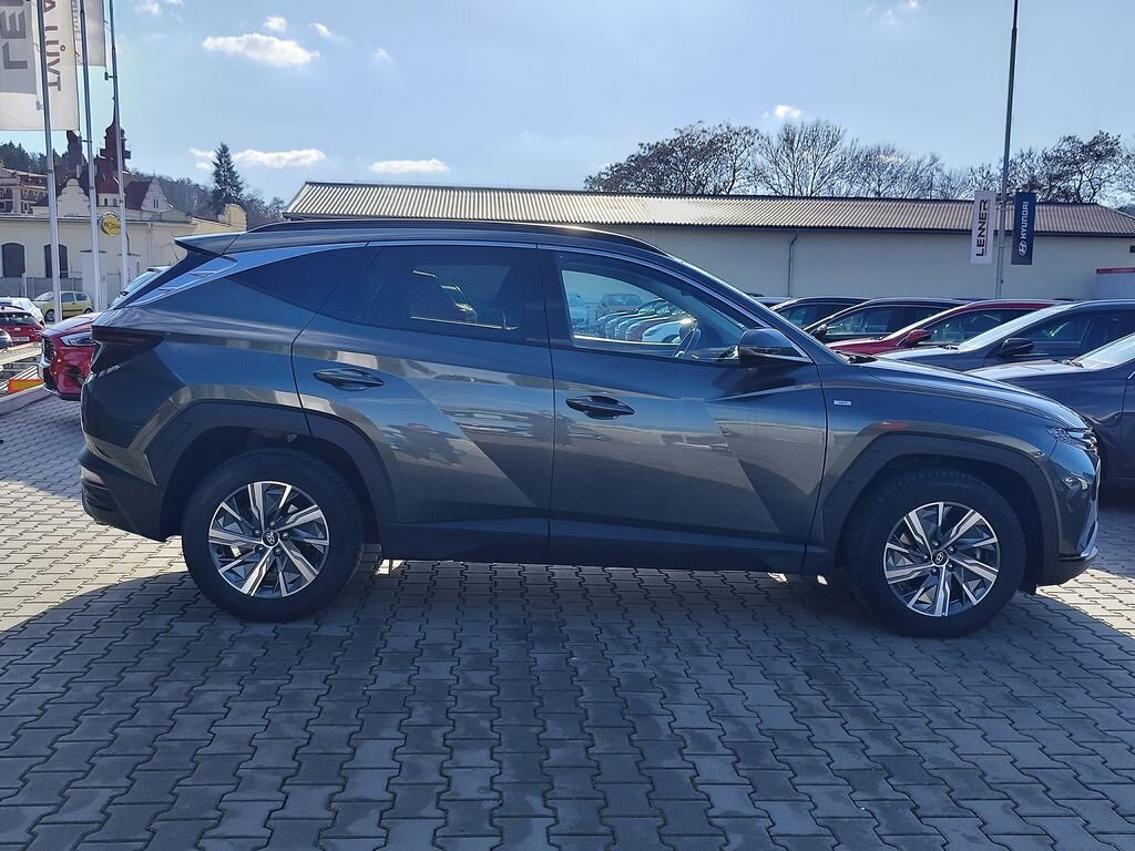 Hyundai Tucson SUV 1,6 l 110 kw