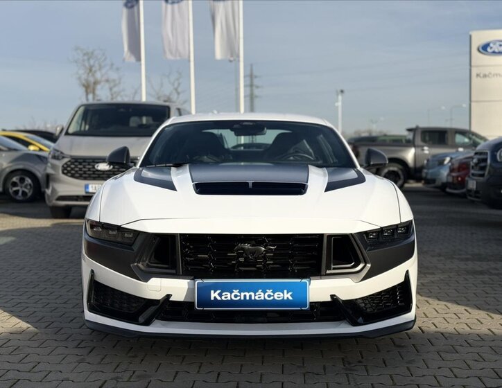 Ford Mustang 7