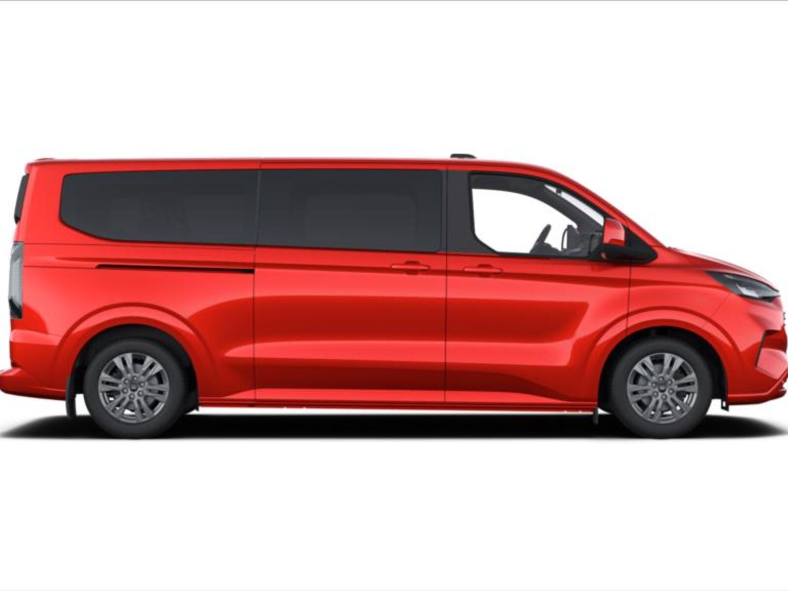 Ford Tourneo Custom 2