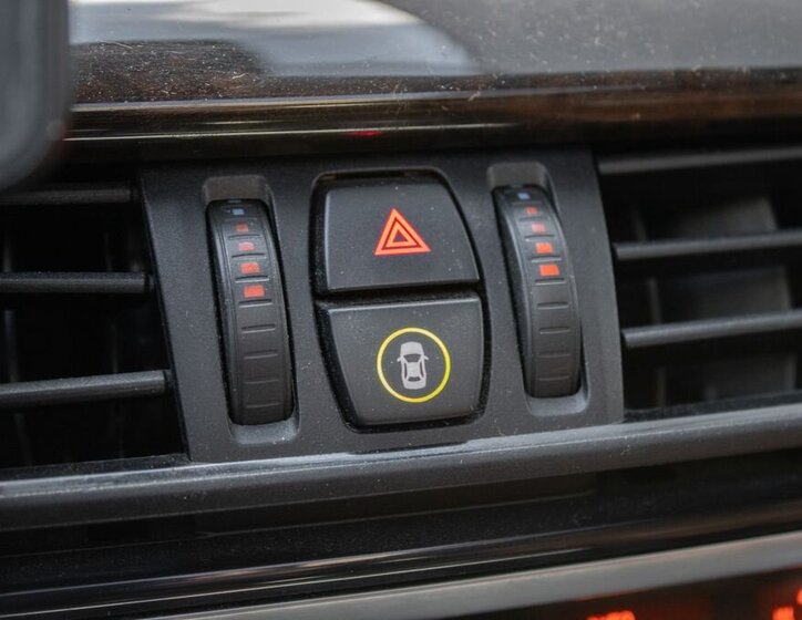 BMW X5 SUV 3,0 l 280 kw