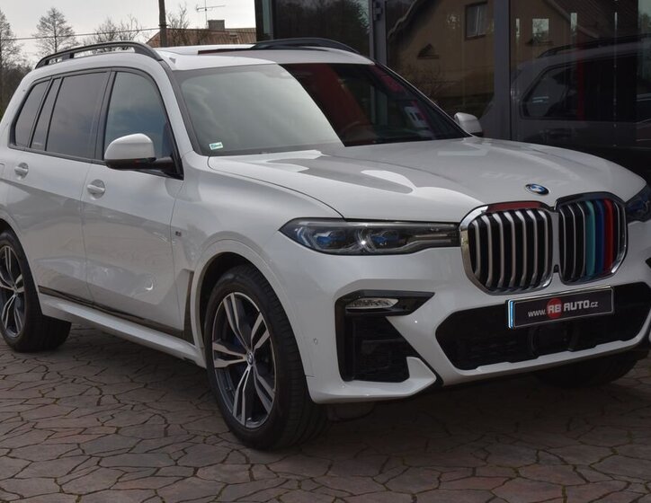 BMW X7 SUV / Terénní 3,0 l 195 kw