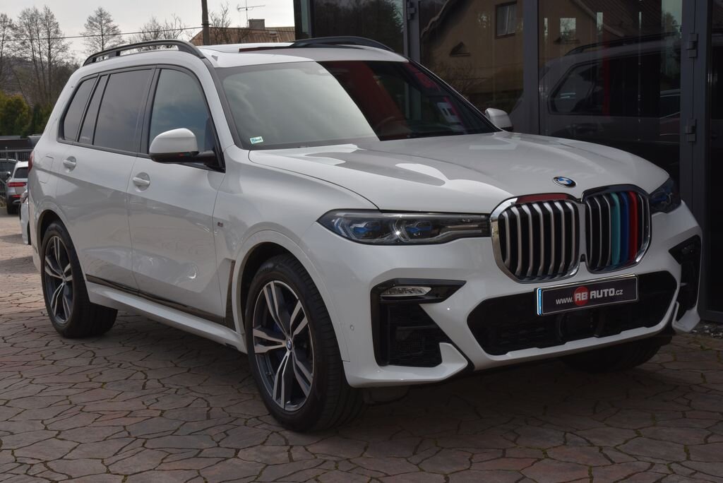 BMW X7 SUV / Terénní 3,0 l 195 kw
