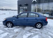 Hyundai Accent 12