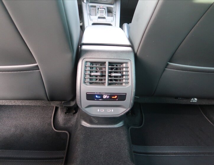 Cupra Leon Kombi 2,0 l 180 kw