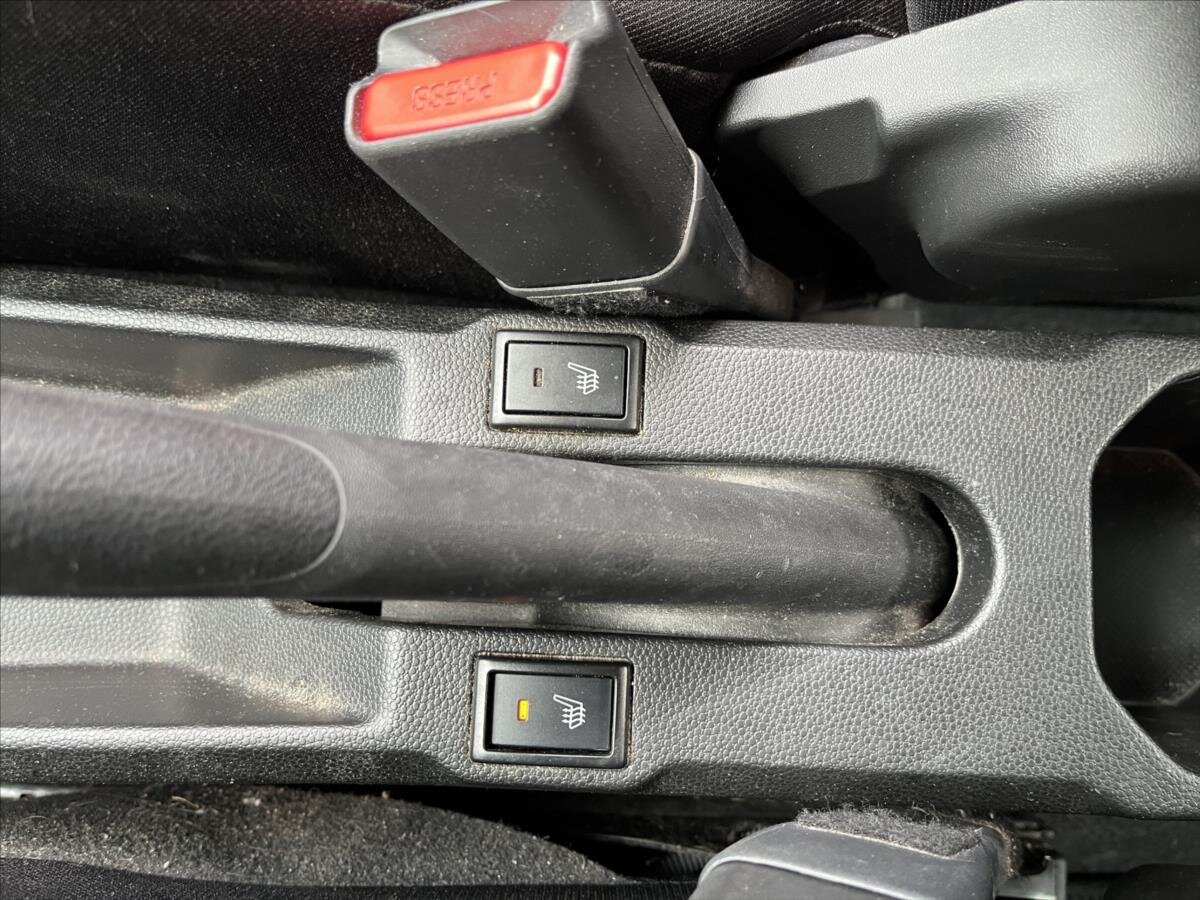 Suzuki Ignis Hatchback 1,2 l 61 kw