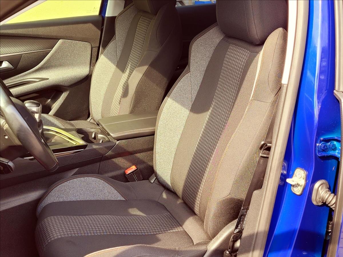 Peugeot 3008 SUV / Terénní 1,5 l 96 kw