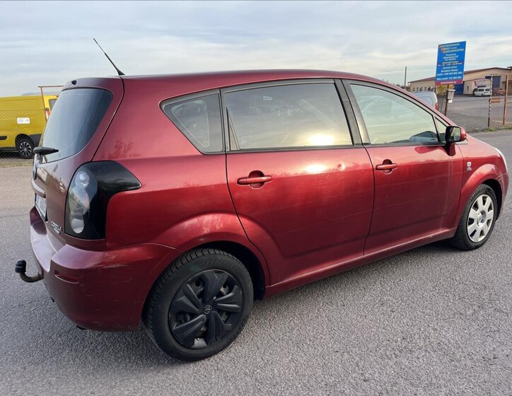 Toyota Corolla Verso 5