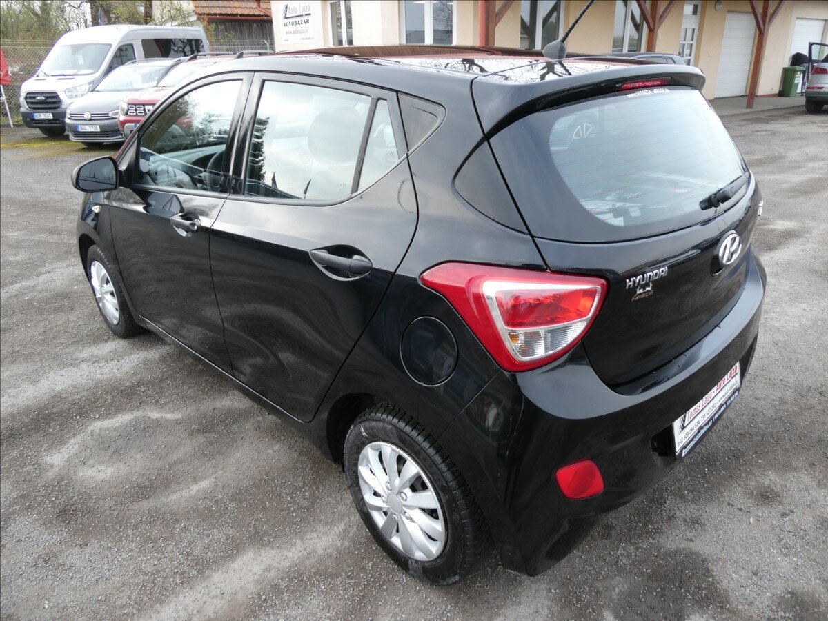 Hyundai i10 Hatchback 998,0 49 kw