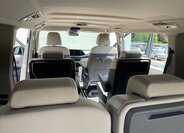 Volkswagen Multivan 21