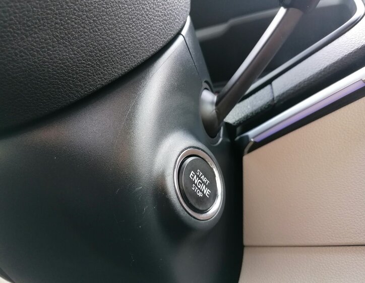 Škoda Karoq SUV 1,6 l 85 kw