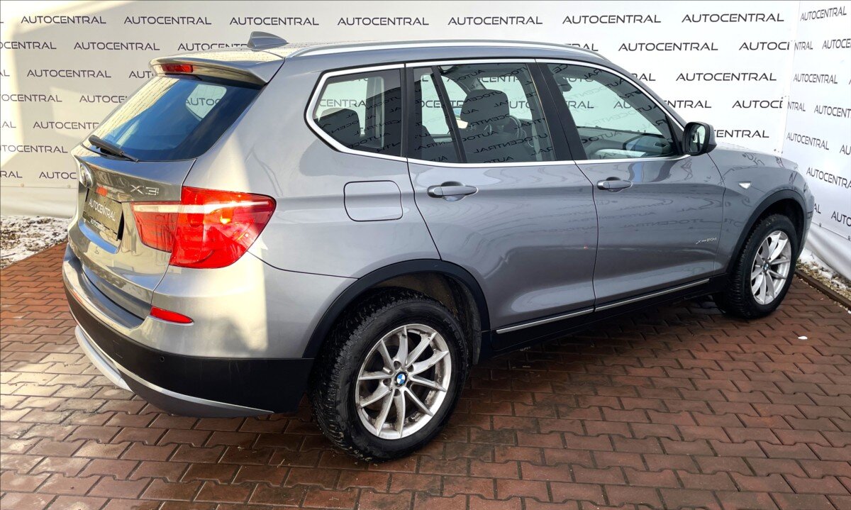 BMW X3 SUV / Terénní 2,0 l 135 kw