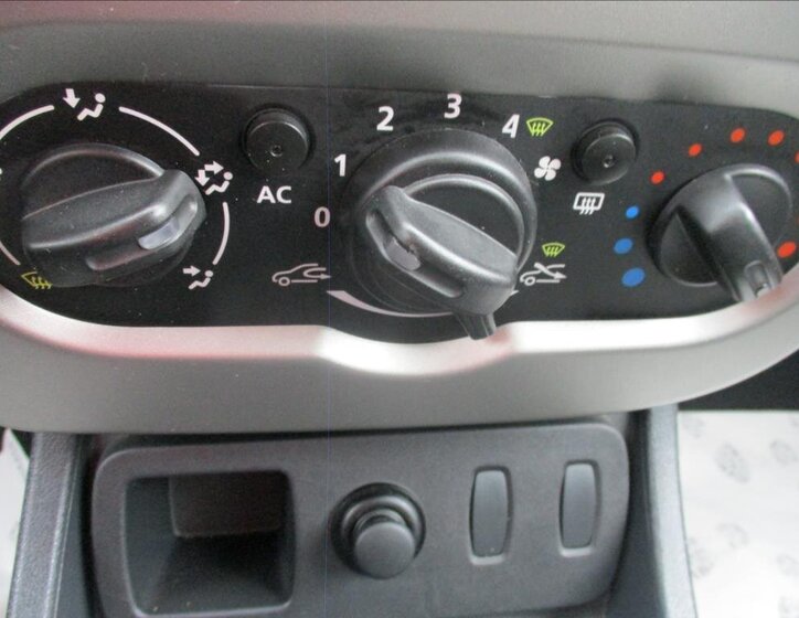 Dacia Duster SUV 1,6 l 77 kw