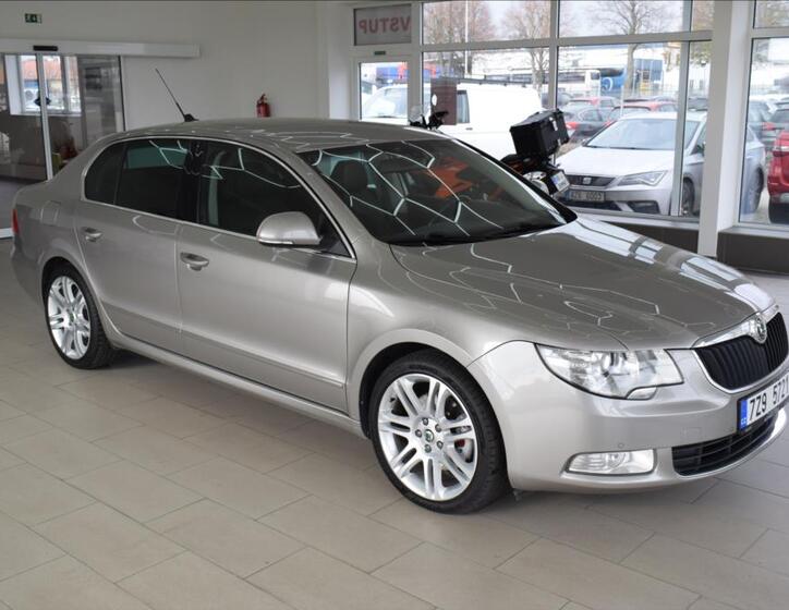 Škoda Superb 3