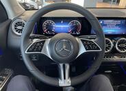 Mercedes-Benz GLB 8