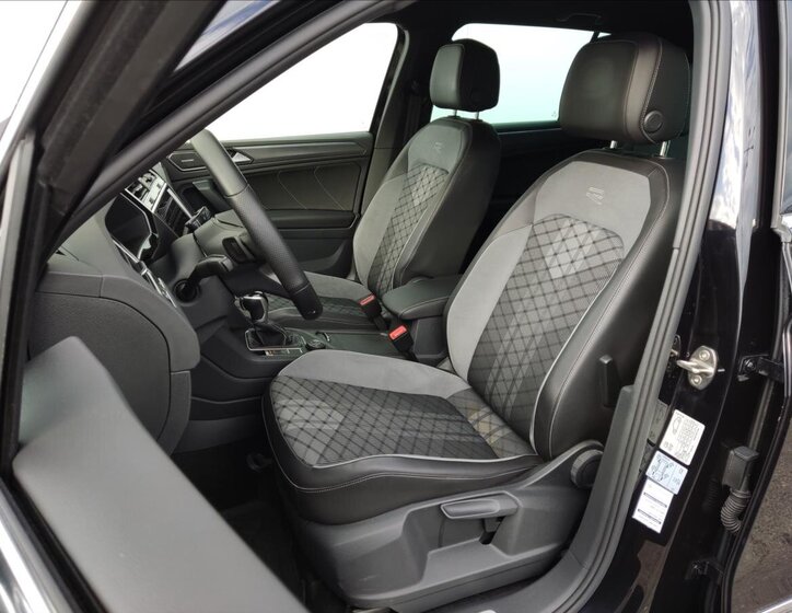 Volkswagen Tiguan SUV / Terénní 2,0 l 110 kw