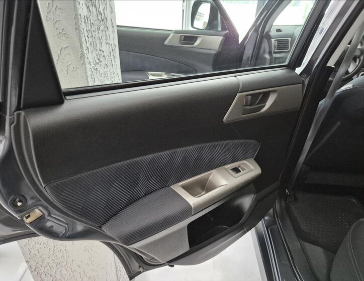 Subaru Forester Kombi 2,0 l 110 kw