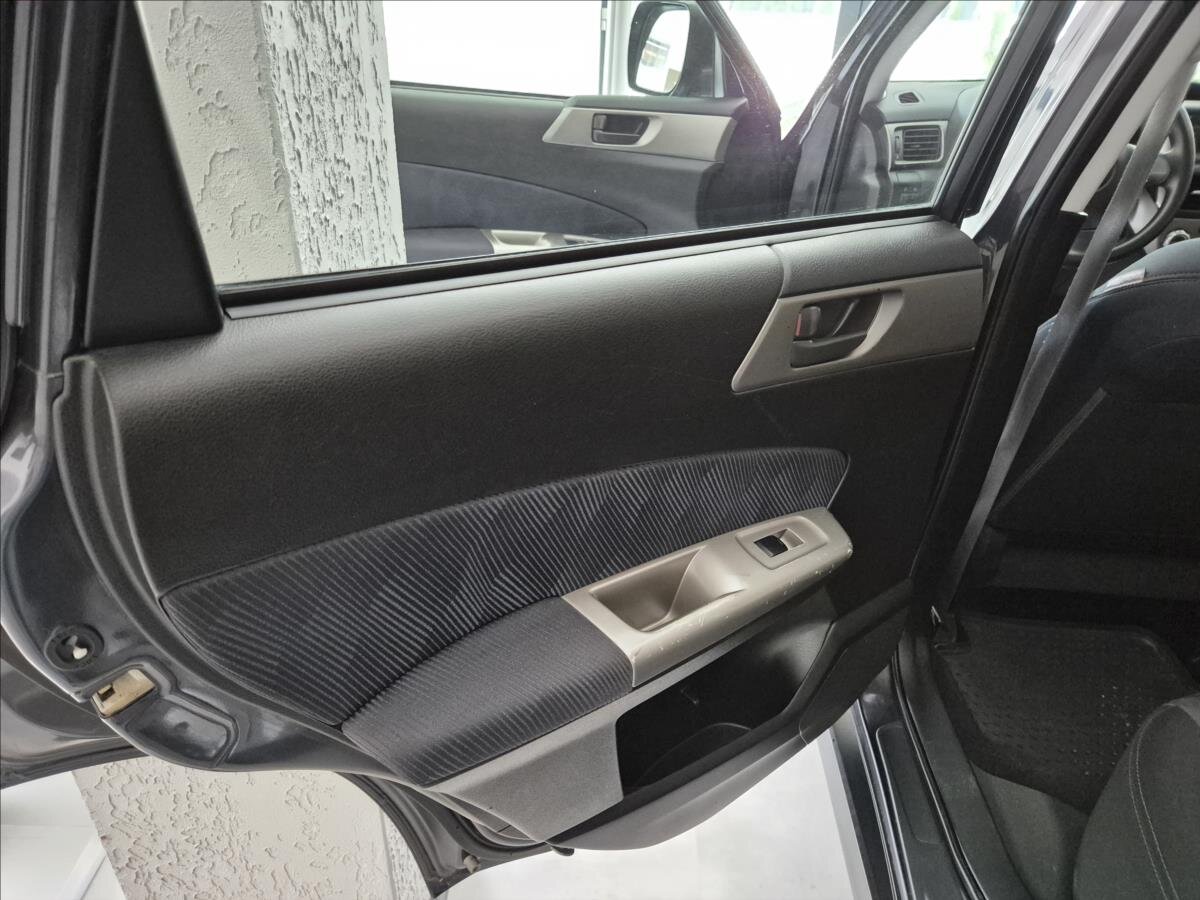 Subaru Forester Kombi 2,0 l 110 kw