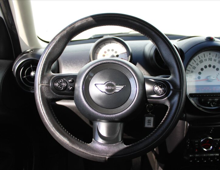 Mini Countryman SUV / Terénní 1,6 l 90 kw