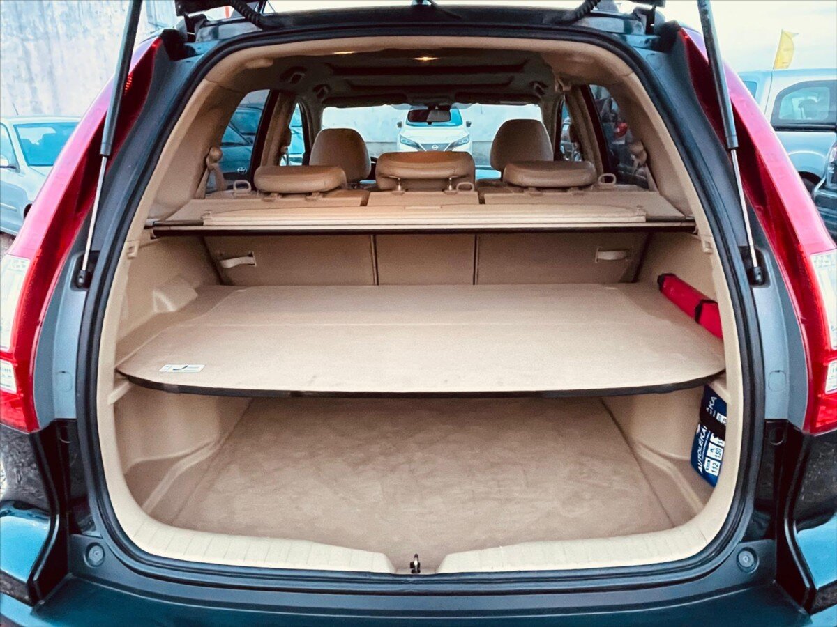 Honda CR-V SUV / Terénní 2,0 l 110 kw