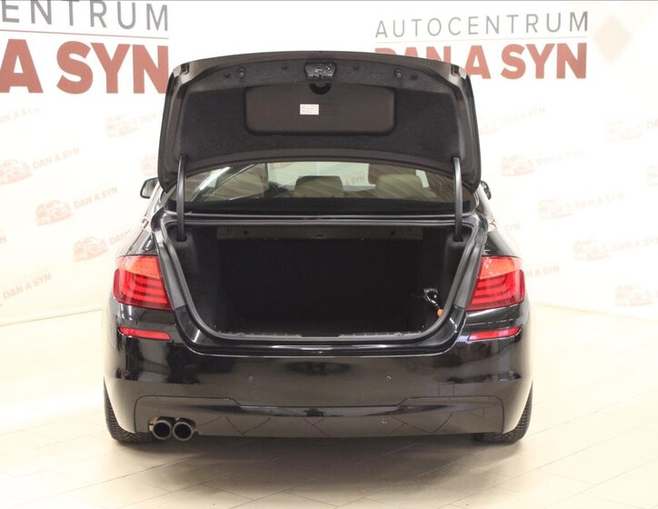 BMW Řada 5 Sedan / Limuzína 3,0 l 150 kw