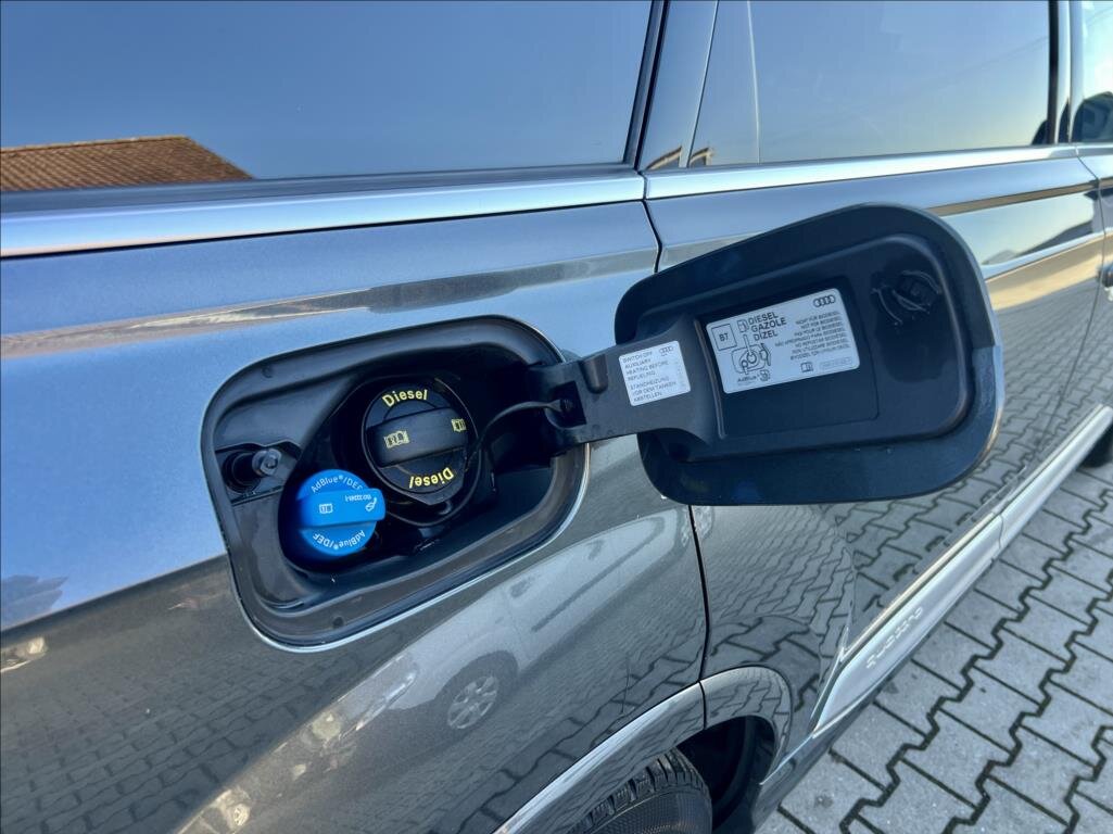 Audi SQ7 SUV / Terénní 4,0 l 320 kw