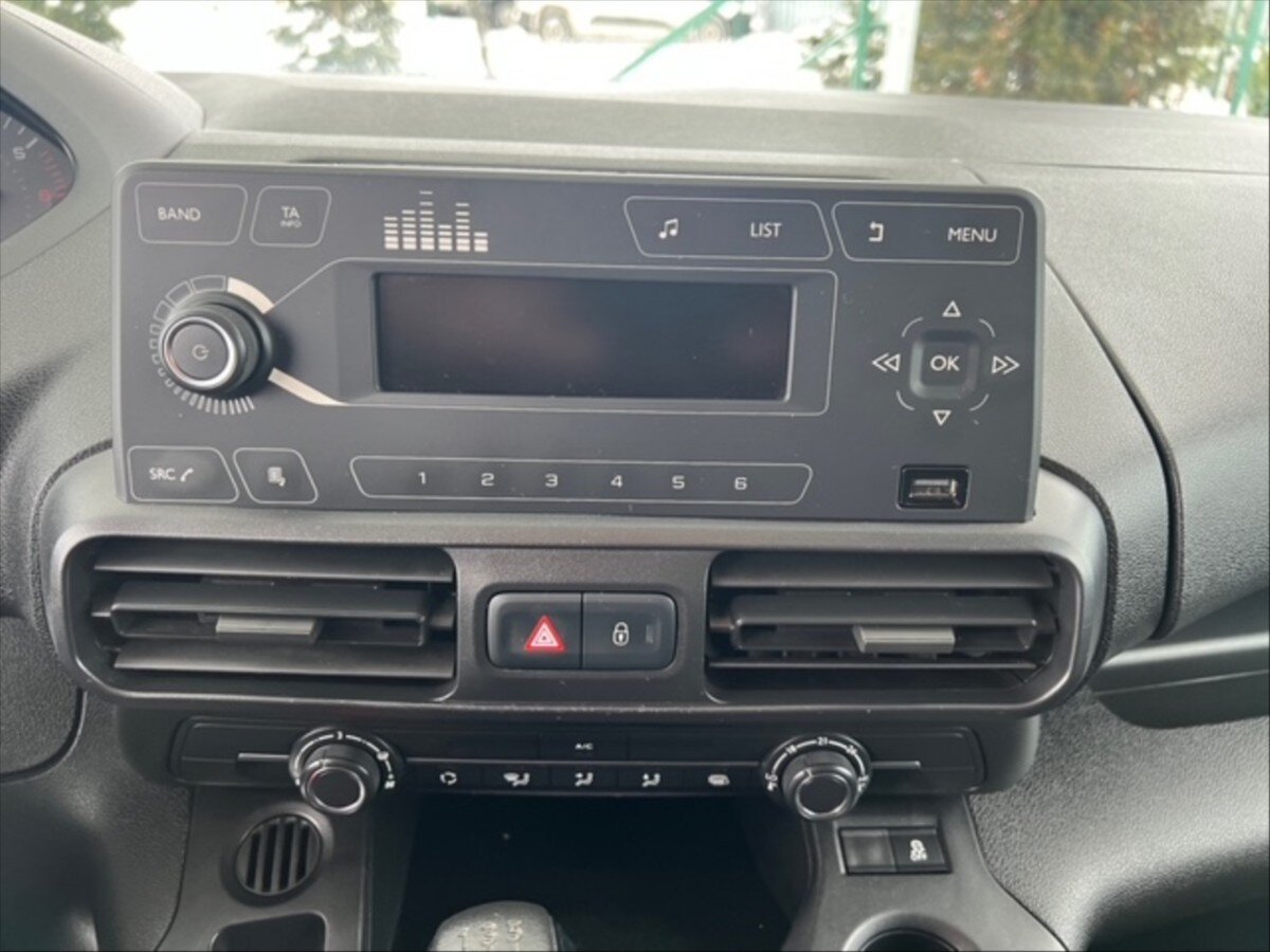 Peugeot Partner Skříň 1,5 l 75 kw