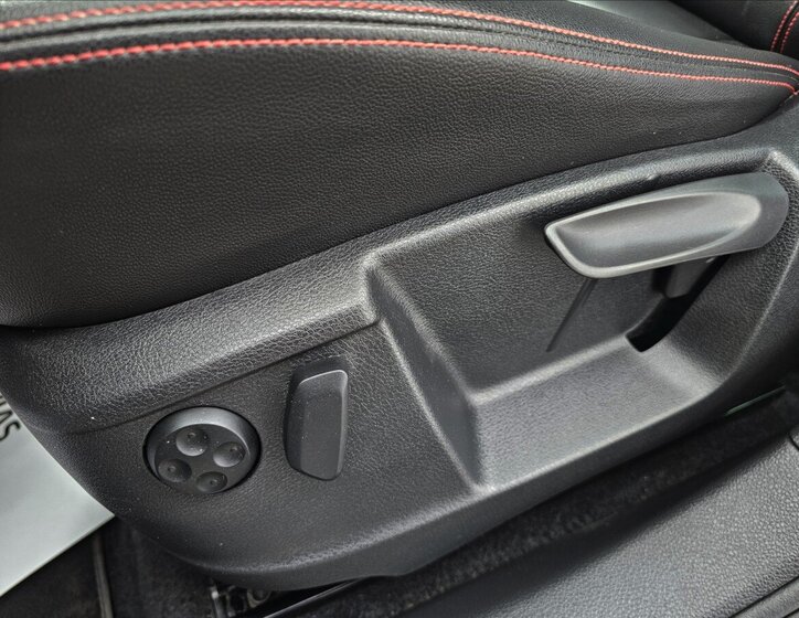 Seat Alhambra Kombi 2,0 l 130 kw