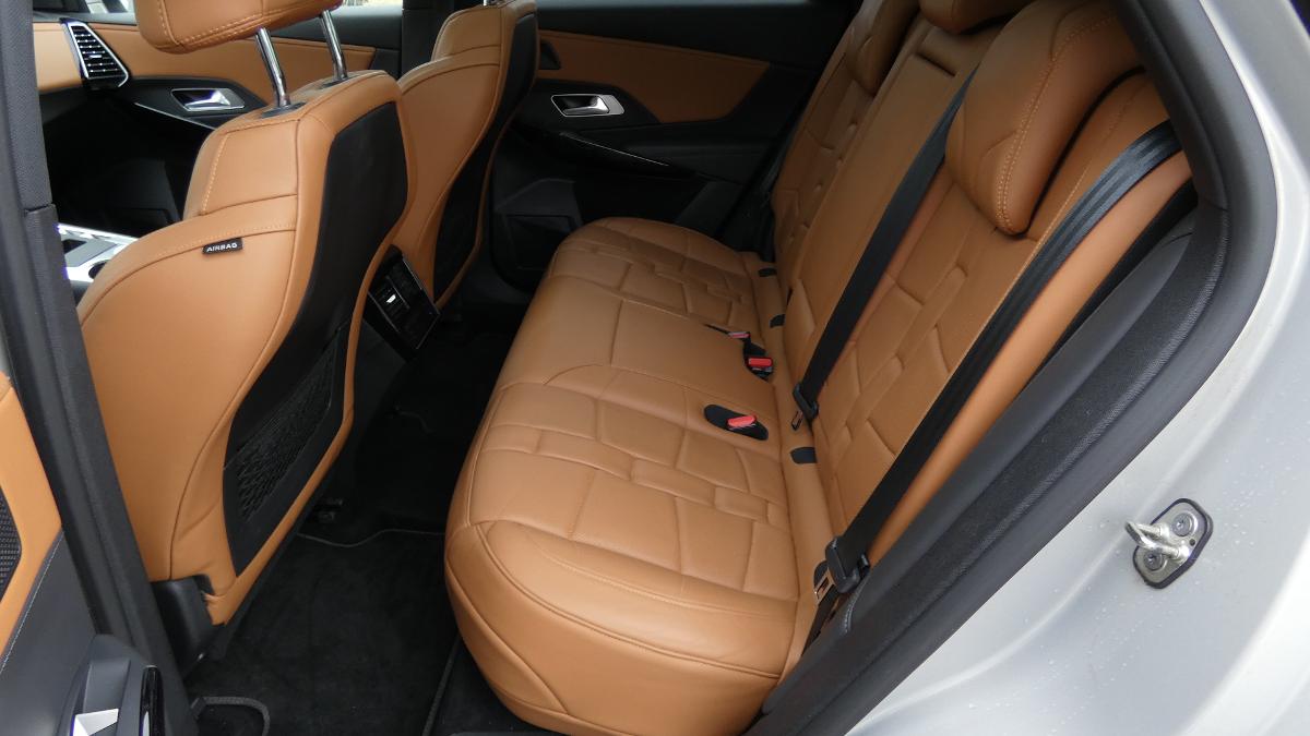 DS Automobiles DS7 Crossback