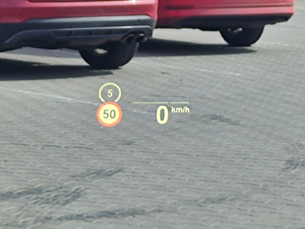 BMW X5 SUV / Terénní 3,0 l 250 kw