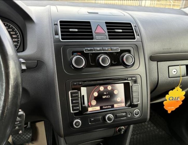 Volkswagen Touran MPV 2,0 l 103 kw