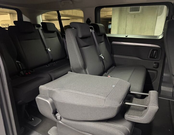 Toyota ProAce Verso 12