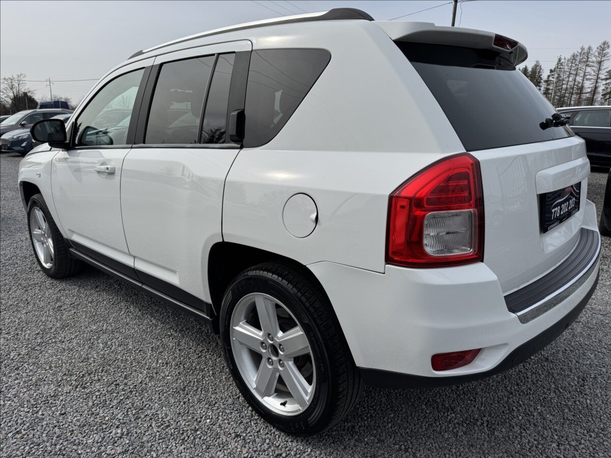 Jeep Compass SUV / Terénní 2,1 l 100 kw