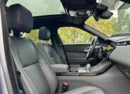 Land Rover Range Rover Velar 12