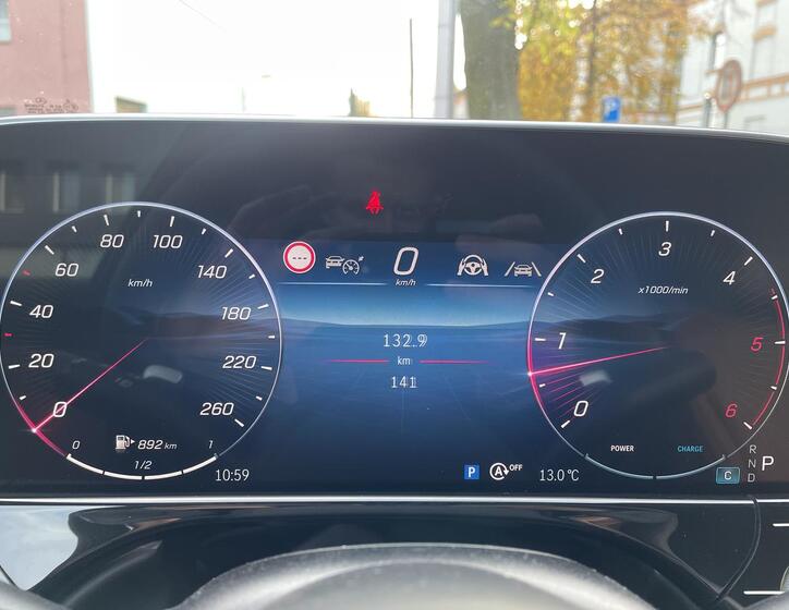 Mercedes-Benz Třídy E 13