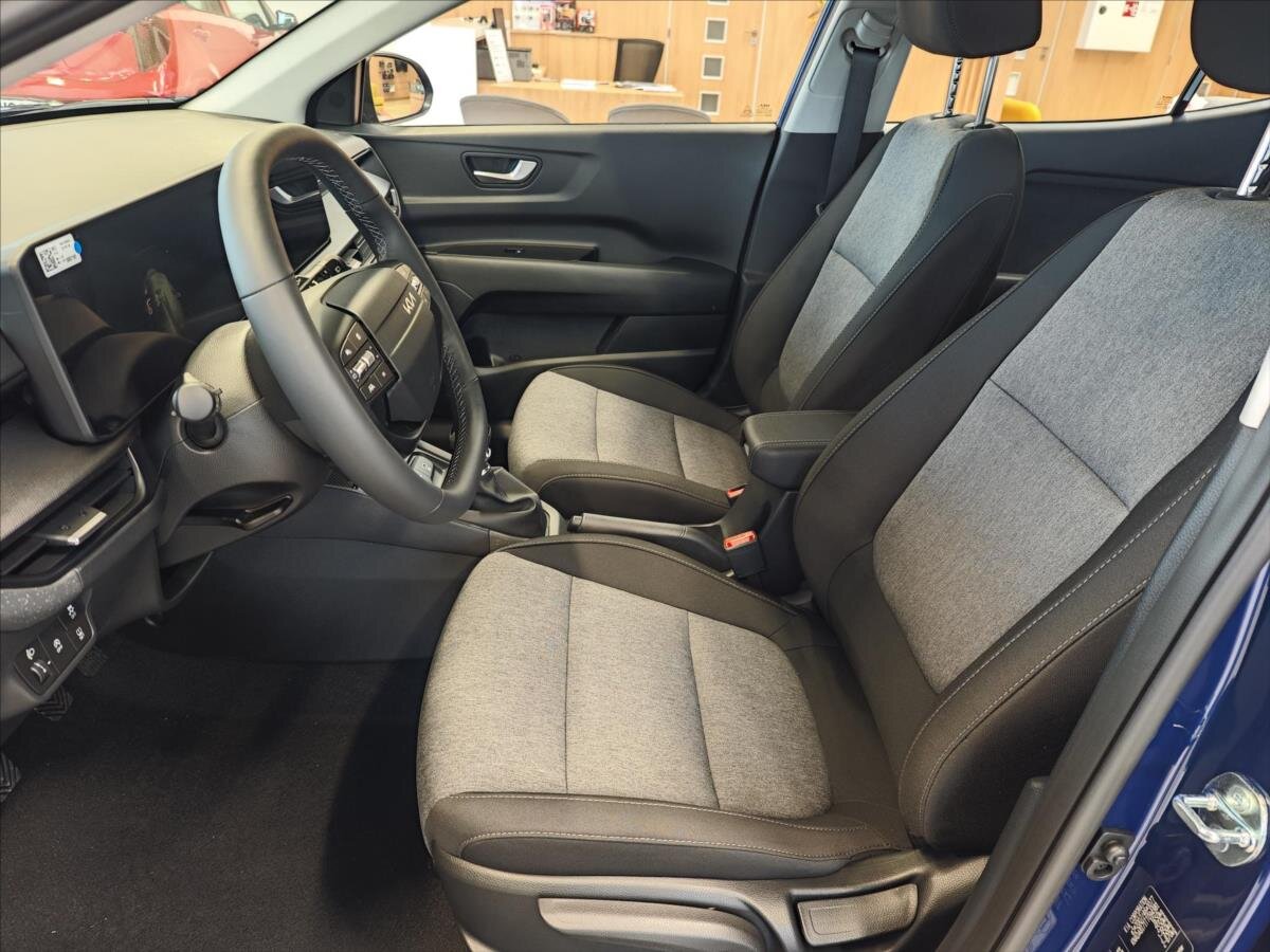 KIA Stonic CUV / Crossover 998,0 74 kw