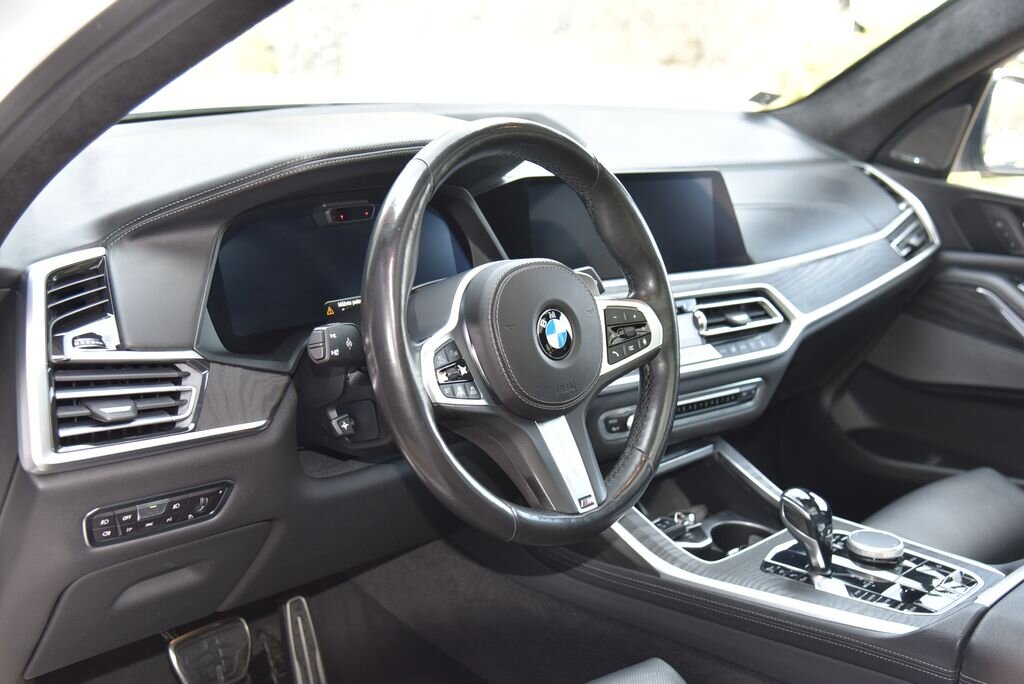 BMW X7 SUV / Terénní 3,0 l 195 kw