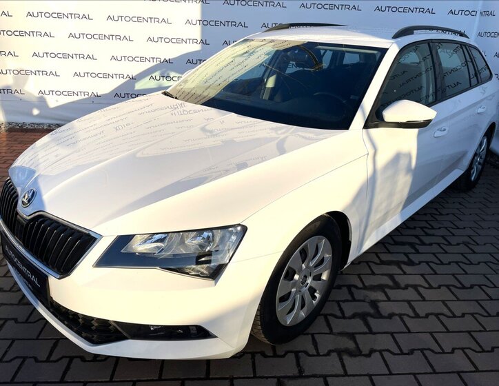 Škoda Superb Kombi 1,4 l 92 kw