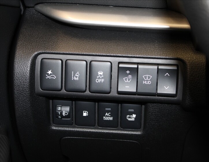 Mitsubishi Eclipse Cross 21