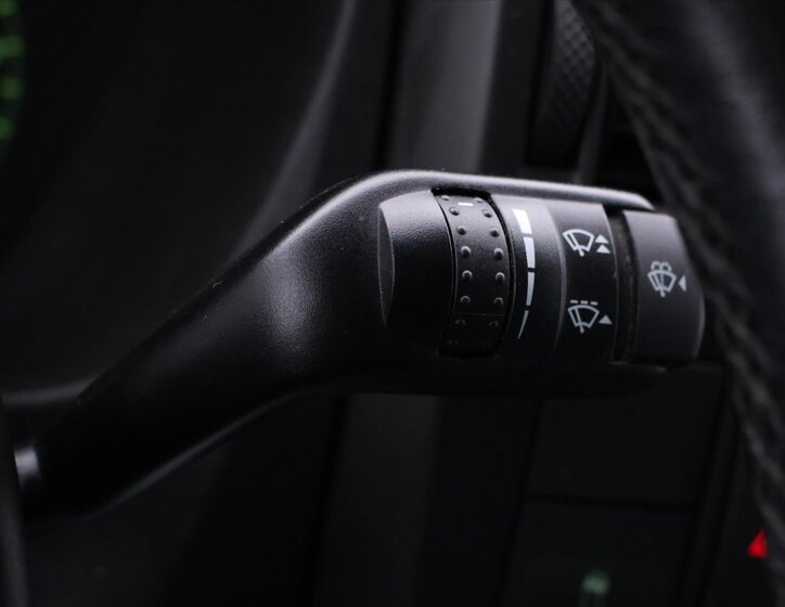 Ford Transit Kombi 2,2 l 92 kw